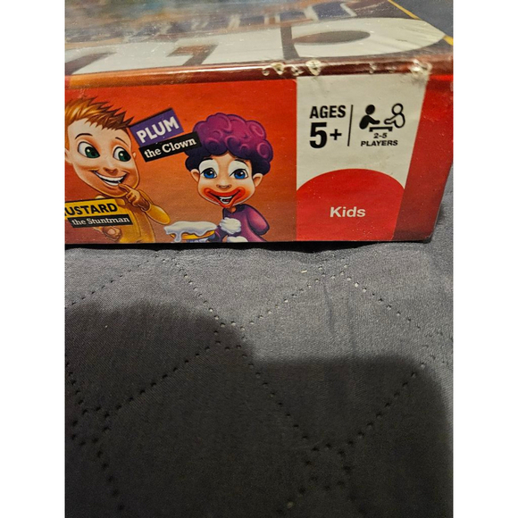 Clue Junior Board Game for Kids NEW - Picture 6 of 6